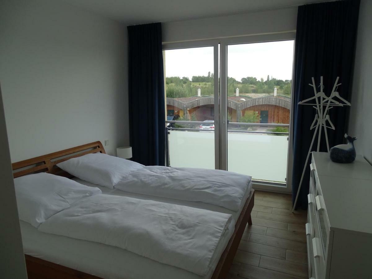 Feriendomizil Am Stoermthaler See, Lagovida, Leipziger Neuseenland, Grosspoesna, Privatstrand Ngoại thất bức ảnh