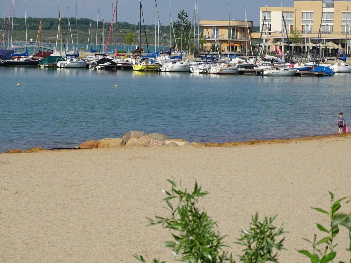 Feriendomizil Am Stoermthaler See, Lagovida, Leipziger Neuseenland, Grosspoesna, Privatstrand Ngoại thất bức ảnh